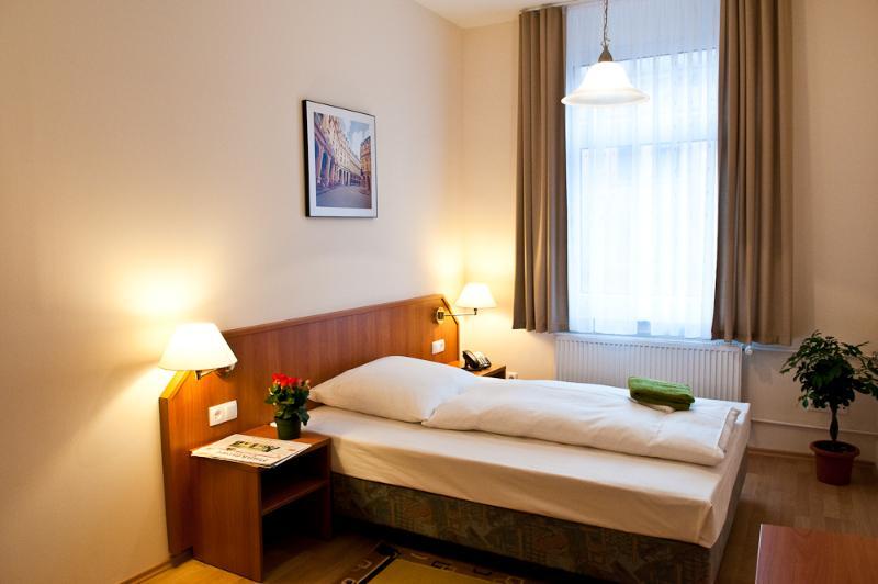 Goethe Apartments Francoforte sul Meno Esterno foto
